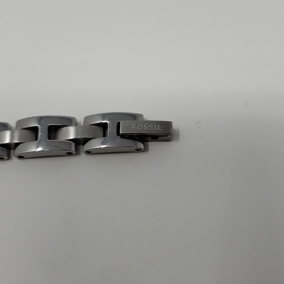 Fossil Classic Minute Three-Hand Stainless Steel - Picture 5 of 6